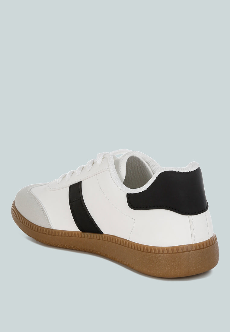 Crossover Classic Lace-Up Flatform Sneaker-2