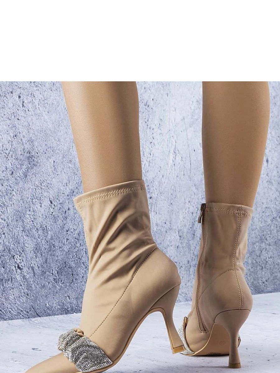 Heel boots model 205130 Solea-1