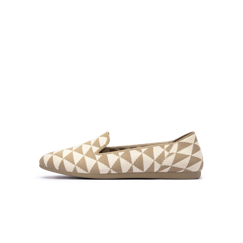 Geometric Soft Soled Slip On Commuter Loafers-5
