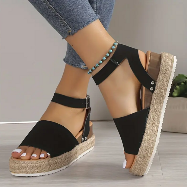 Adjustable Buckle sandals