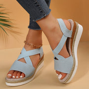 Sandalias con tiras traseras suaves
