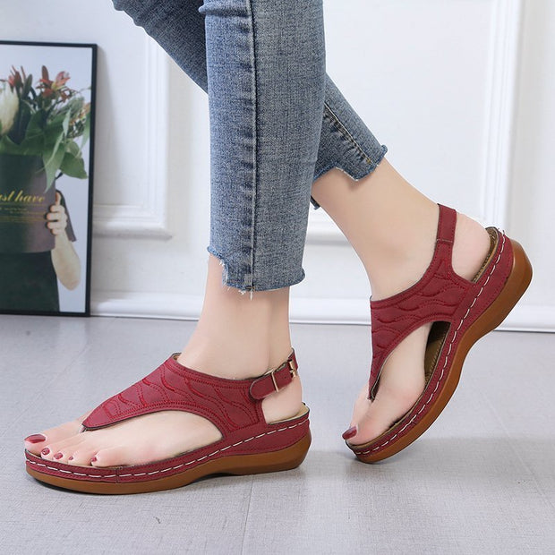 Sandalias de piel con hebilla lateral