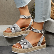 Adjustable Buckle sandals