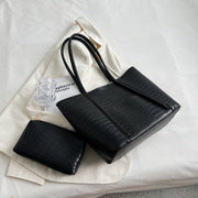 Advanced Soft Leather Tote Bag with Large Capacity and Textured Shoulder Design