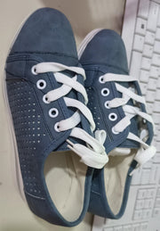 Zapatillas elegantes de tacón alto