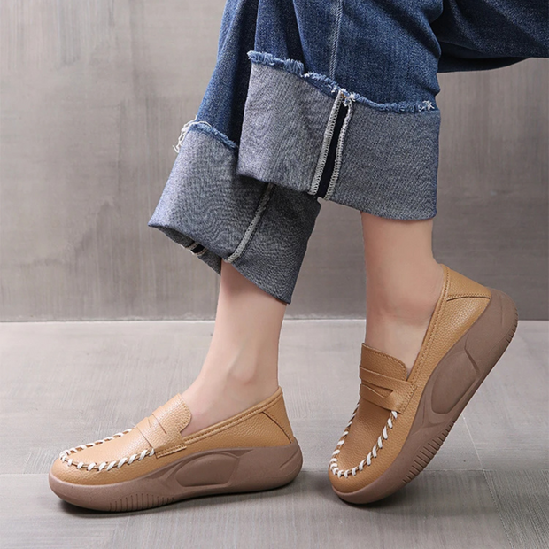 Cushioned Insole Leather Moccasins