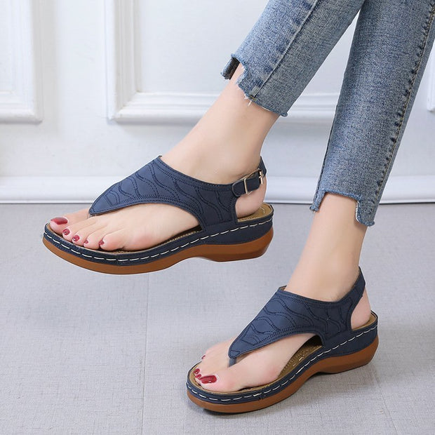 Sandalias de piel con hebilla lateral