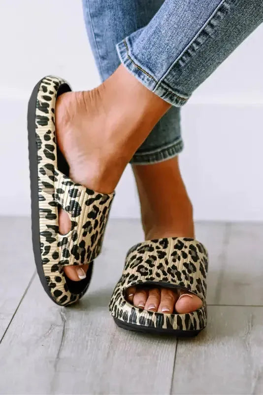 Black Print Thick Sole Slip On Slippers-4