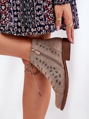 Boots model 208794 Step in style-2