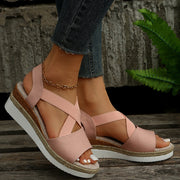 Sandalias con tiras traseras suaves