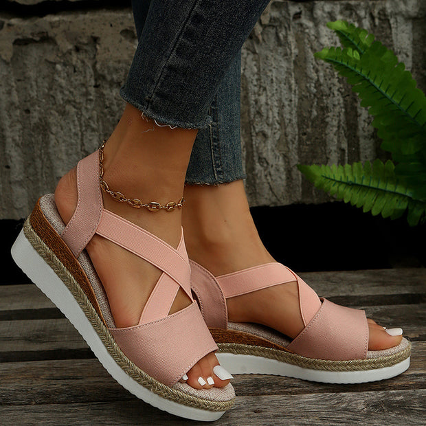Sandalias con tiras traseras suaves