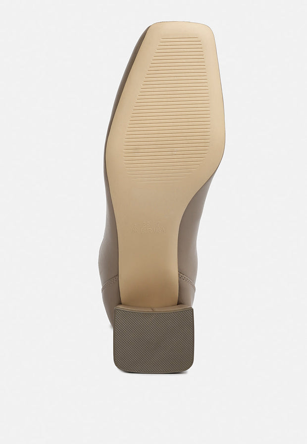 Hera Runaway Classic Ankle Boots-4