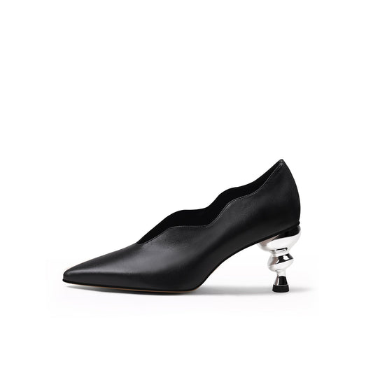 Scalloped Edge Kettle Heel Pumps-0